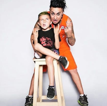 Betto Sosa y su hijo que... ¡no será peluquero, sino programador!