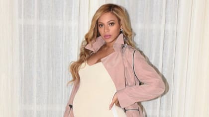 Beyoncé espera dos hijos