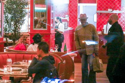 Beyonce y Jay Z are se encontraron con Sasha Obama en un restaurante de Los Angeles