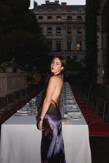 Bianca Andresussi en el festejo de cumpleaños de James Boyd Niven. El interiorista argentino, que actualmente redide en Londres, viajó especialmente a Buenos Aires para celebrar entre amigos y familia