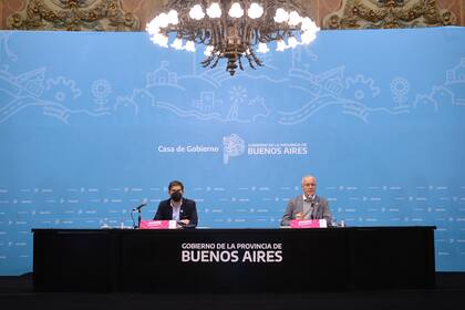 Carlos Bianco y Daniel Gollán en la Casa de Gobierno de la provincia de Buenos Aires
