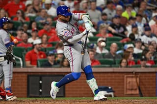 Bichette impulsa dos carreras y enciende a los Mets en triunfo 4-2 sobre los Cardenales