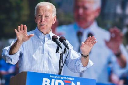 Biden tiene una tendencia a cometer errores verbales y hacer comentarios improvisados que suelen dejarlo en una posición incómoda.