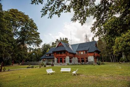 Bien patagónica, la Hostería Futalaufquen.