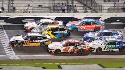 Biffle registró 19 victorias en NASCAR y fue seleccionado entre los mejores 75 pilotos de la historia en 2023