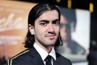 Bigi, el hijo menor de Michael Jackson, volvió a sorprender en Berlín al mostrarse en un evento