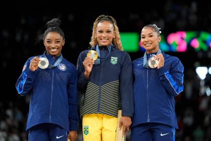 ¿Biles quiso saber la táctica de Andrade?: la brasileña contó que la múltiple campeona le preguntó por su serie antes de la final