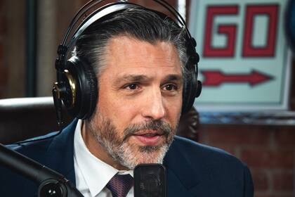 Bill Spadea propone medidas estrictas contra la inmigración ilegal y cambios en las políticas de seguridad pública