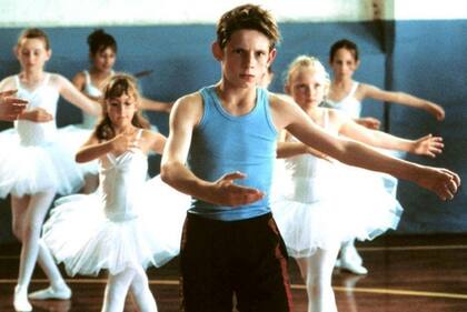 En Billy Elliot, Jamie Bell tuvo un fulgurante debut como el chico de pueblo enamorado del ballet