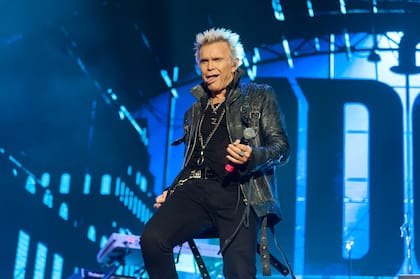 Billy Idol en acción