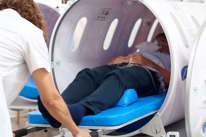 BioBarica fabrica la Cámara Hiperbárica Revitalair 430, un dispositivo médico donde el paciente respira altas concentraciones de oxígeno