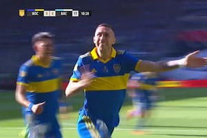 El gol del octavo delantero de Boca y el error de Rossi tras el zurdazo de Matías Rojas en Racing
