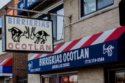 Birrieria Ocotlan tiene dos sucursales en el sureste de Chicago (Birrieria Ocotlan)