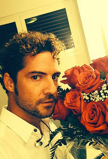 Bisbal y su método para alimentar el amor a distinacia