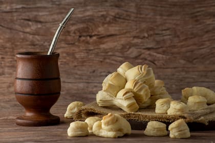 Bizcochitos caseros fáciles para la acompañar con mate.