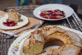 Bizcochuelo de vainilla con cerezas: “Pastel della Mamma”
