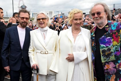 Björn Ulvaeus, Anni-Frid Lyngstad, Agnetha Fältskog and Benny Andersson en su reencuentro en Londres (Photo by Nicky J Sims/Getty Images)