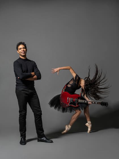 Black Sabbath - The Ballet estrena este sábado 23 de septiembre en Birmingham, Inglaterra; en la imagen, Carlos Acosta, el director, y la bailarina Sofía Liñares