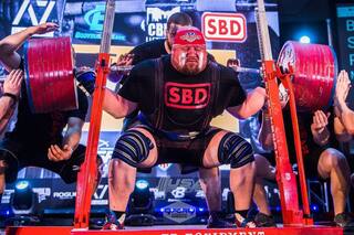 El mejor ejercicio para aumentar la masa muscular, según el campeón mundial de pesas