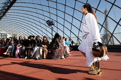 Blanco y dorado, por Marta Marques y Paulo Almeida.