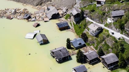Blatten, en el sur de Suiza, quedó destruido después de una avalancha ocurrida el miércoles.