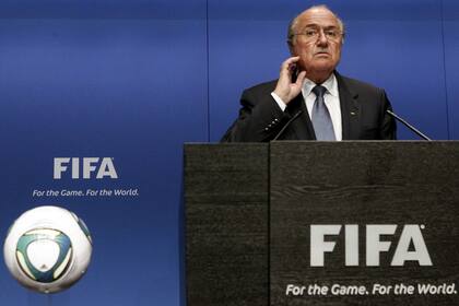 Blatter irá por un nuevo período al frente de la FIFA