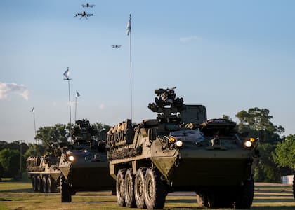 Blindados Stryker en suelo argentino