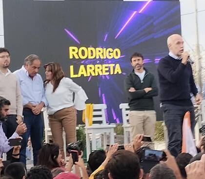 Blooper con el apellido del precandidato a presidente de JxC en La Rioja.