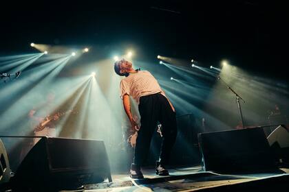 Blur tocó dos temas nuevos, repasó sus clásicos y dejó pistas de por qué hay que verlos en noviembre en Buenos Aires