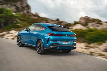 BMW presentó la nueva X6