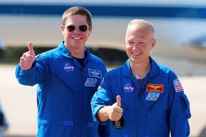 Bob Behnken (izquierda) y Doug Hurley llegaron a Florida el 20 de mayo para prepararse para el lanzamiento