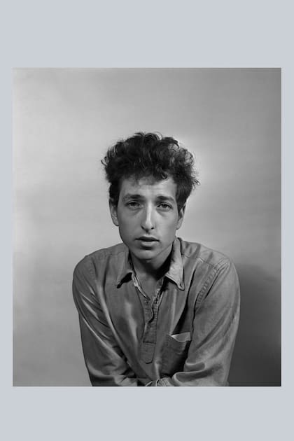 Bob Dylan en Nueva Yoyk en 1963. "La canción es como una pintura, no podés verla completa si estás demasiado cerca", dice hoy, 57 años después
