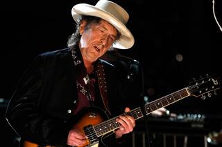 Bob Dylan: "Todo lo que vemos son noticias oscuras que deprimen y horrorizan"