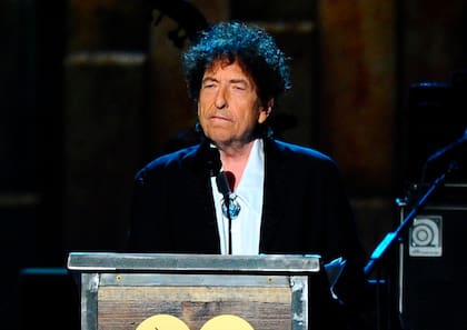Bob Dylan, foto de 2015 de este señor que, como siempre, hace lo suyo y no para de tocar ni de emocionar