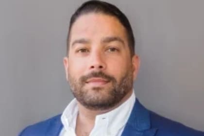Bobby Suárez, el agente inmobiliario detrás de Sell to Bobby, que sufrió el robo de su Porsche en Florida