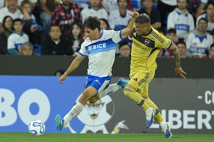 Boca, de momento, tiene ventaja ante Universidad Católica en caso de empate porque le ganó 2 a 1 en Chile