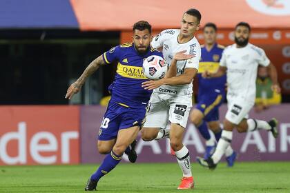 Boca jugará el domingo a las 10 con Lanús para luego emprender el viaje a Guayaquil, donde el martes se medirá con Barcelona, por la Copa Libertadores