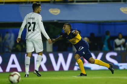 Boca Juniors enfrenta a Paranaense