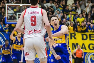Boca reaccionó a tiempo en un partido muy caliente y empató la serie final de la Liga ante Instituto