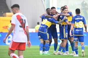 Boca celebra en la cara de River: le ganó 3-2 y se metió en semifinales de la Copa de la Liga