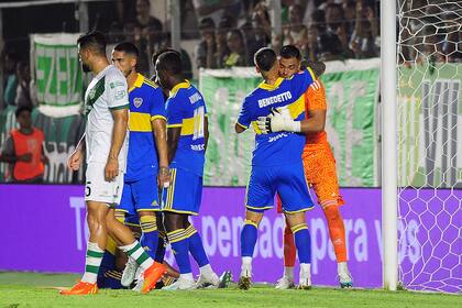 Boca recibe a Instituto buscando recuperarse de la caída de visitante ante Banfield