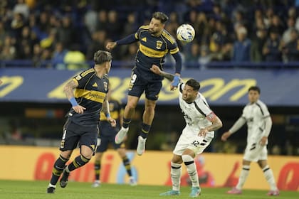 Boca visita Santiago del Estero con la idea de quedar lo más arriba posible en el grupo de cara a los playoffs