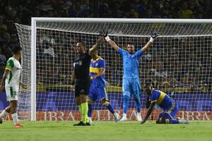 En un show del fútbol con ¡45 remates! Boca y Defensa empataron: Chiquito Romero fue figura