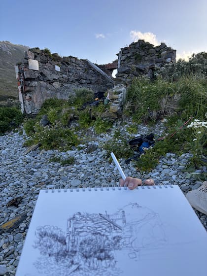 Bocetando el refugio de Luis Piedrabuena