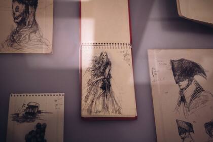 Bocetos para los gráficos del videojuego Bloodborne, en exhibición en el museo