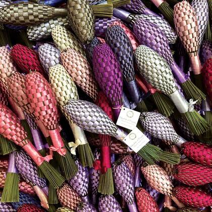 Los ramilletes de lavanda, típicos de la zona, que regalaron los novios a sus invitados