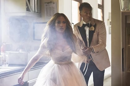 Bodas de plomo ya está disponible en Amazon Prime Video