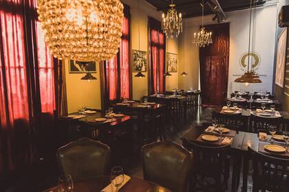 Bodegón y vermutería.