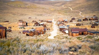 Bodie State Historic Park by Oscar Vasquez (parks.ca.gov)