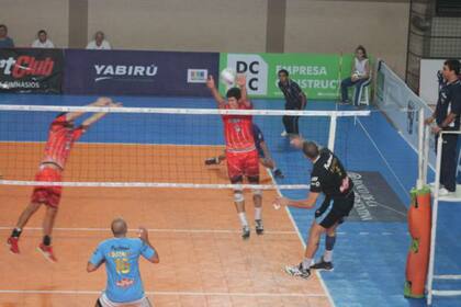 Bolívar cerró el año con un triunfo ante Pilar